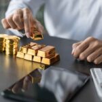 Oro in caduta libera: cosa sta succedendo davvero e perché potrebbe cambiare tutto